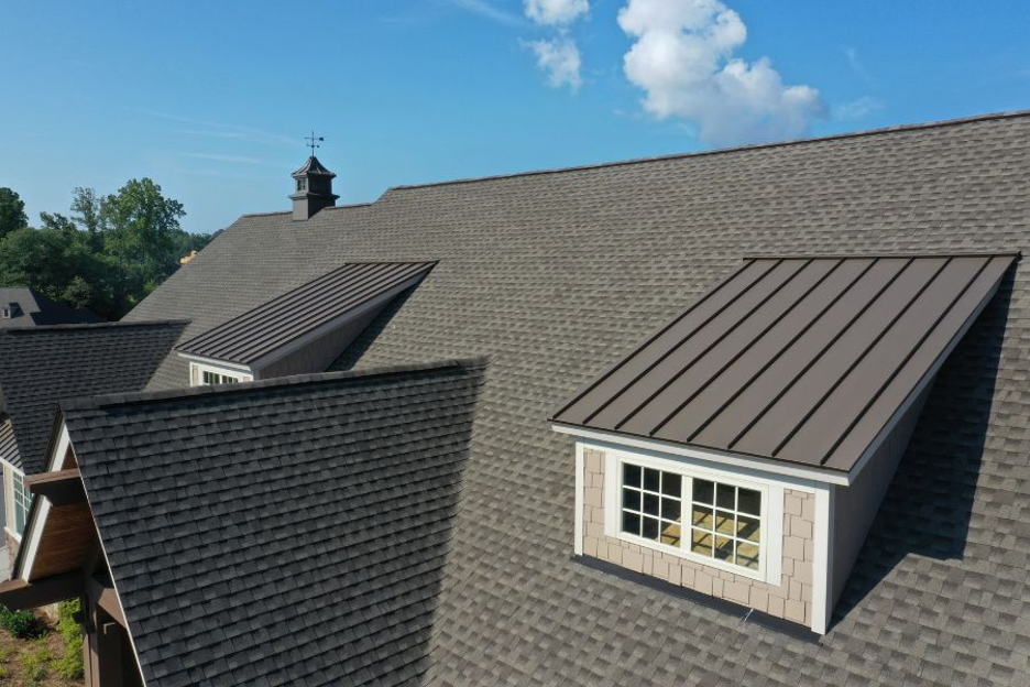 Gathering Evidence to Support Your Roof Damage Claim